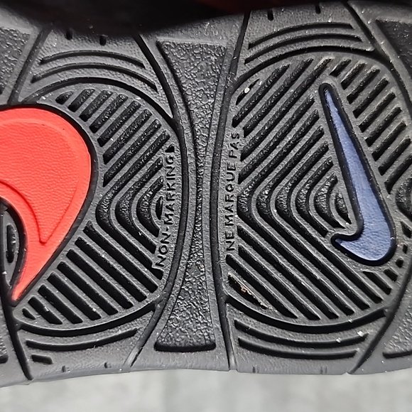 Nike Air More Uptempo Pippen Kids Sneakers. Size 10C - Picture 10 of 11